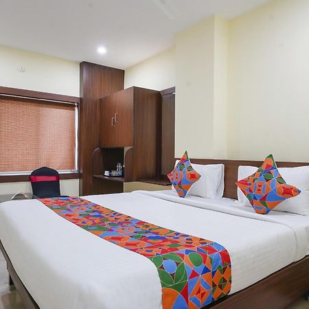 Fabhotel Gvr Grand Vijayawada Bagian luar foto