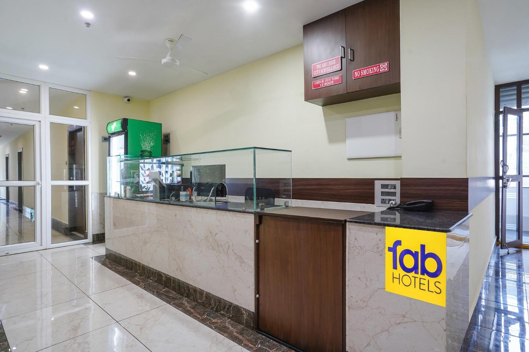 Fabhotel Gvr Grand Vijayawada Bagian luar foto